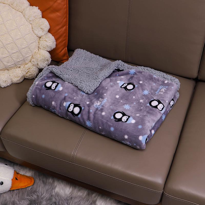 Plush Double-Layer Dog Blanket & Cushion - Thick, Anti-Dirt Cover for All Seasons