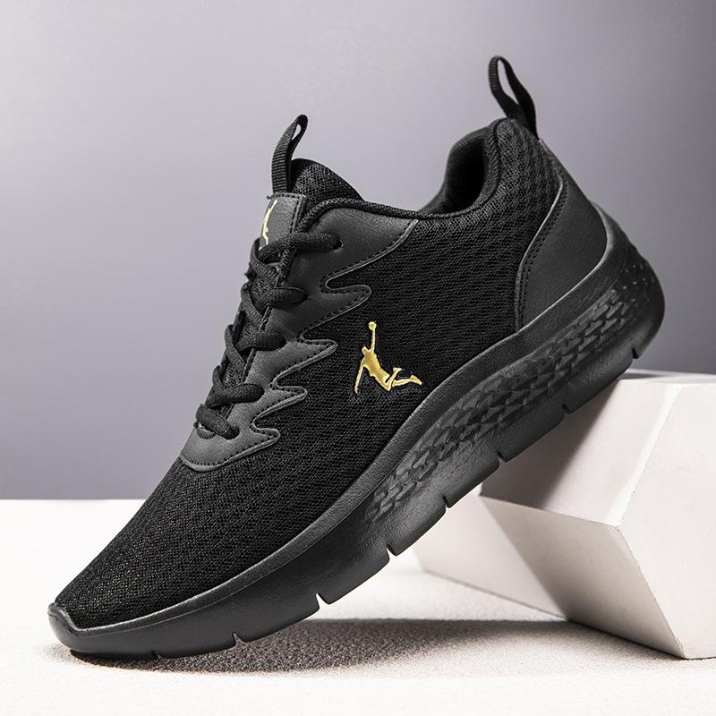 

Men s shoes summer new mesh breathable sports casual shoes men s non-slip wear-resistant running shoes men s versatile walking shoes 38