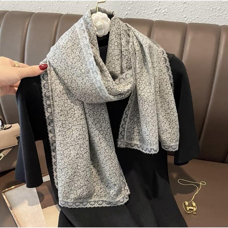 

Небольшой цветочный кружевной хлопковый льняной тонкий шарф для женщин на зимнюю шаль весенне-осенний модный шарф шелковый шарф набивной газовый шарф 140*38cm