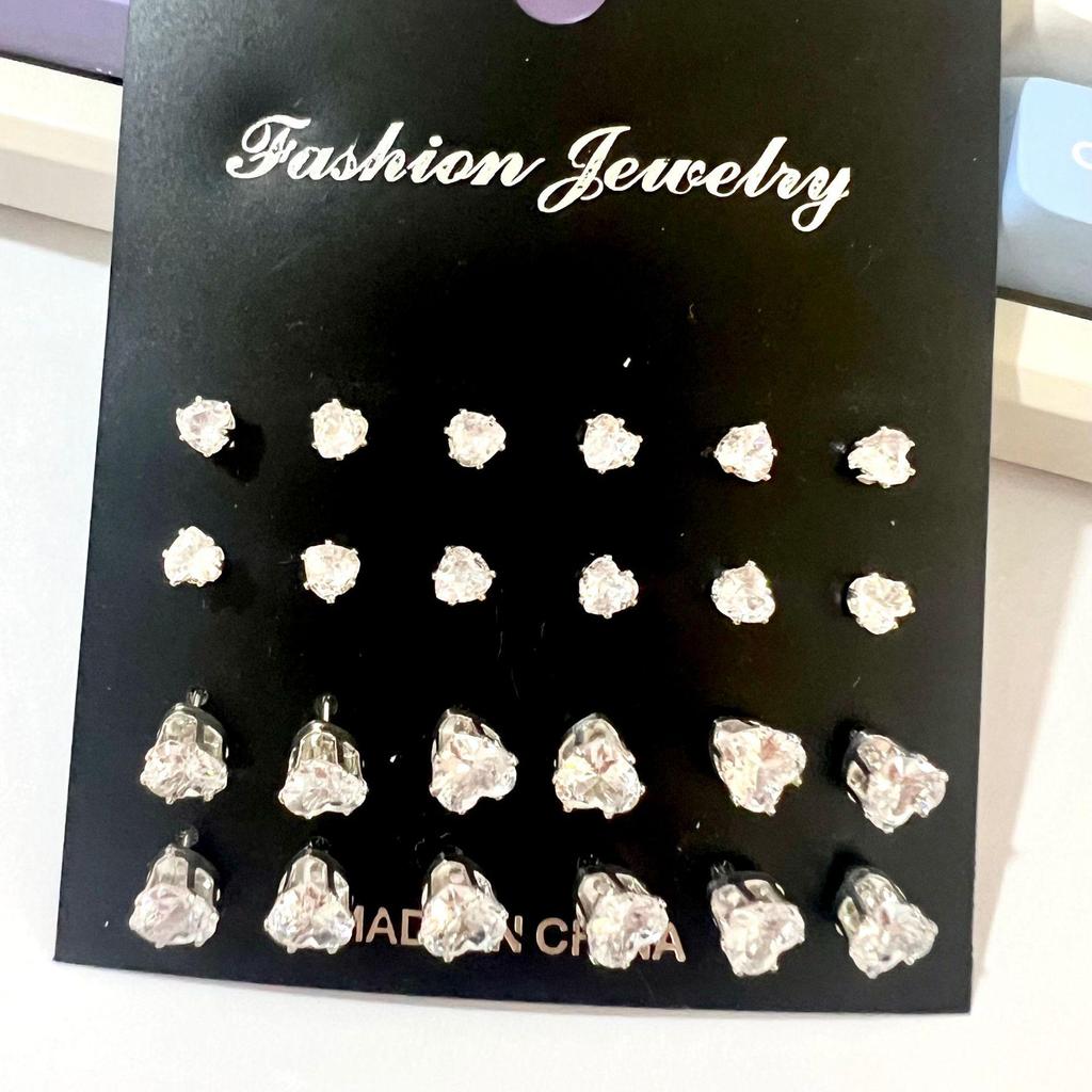 XP17 Gold Geometric Pearl Hoop Earring Set