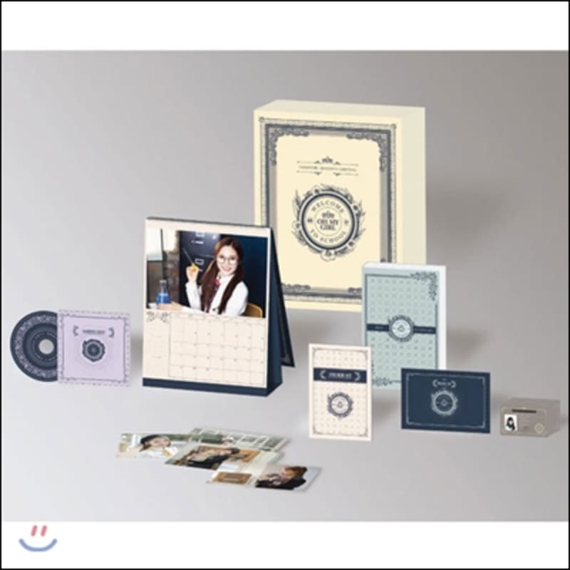 

Oh My Girl 2017 Season Greetings