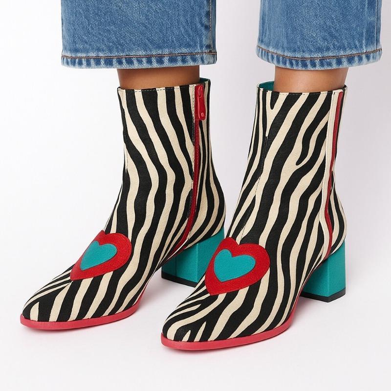 Herbst und Winter neue High-Heel-Herzform-Zebra-Muster Low-Tube Damenstiefel