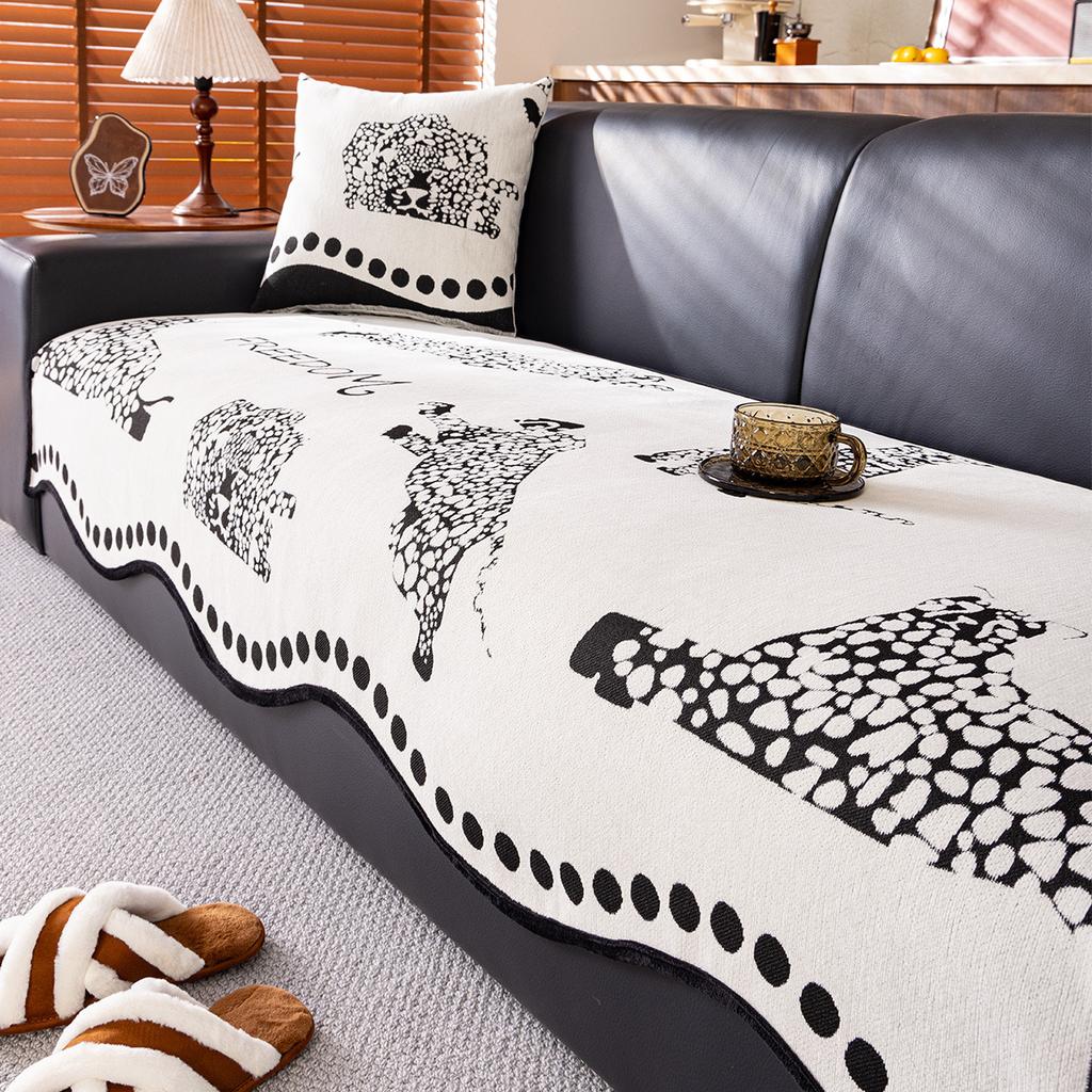 Special-Shaped Sofa Cushion Is Universal In All Seasons  New Non-Slip Seat Cushion, One-Piece Leather Straight Row Sofa Cover Cover Cloth