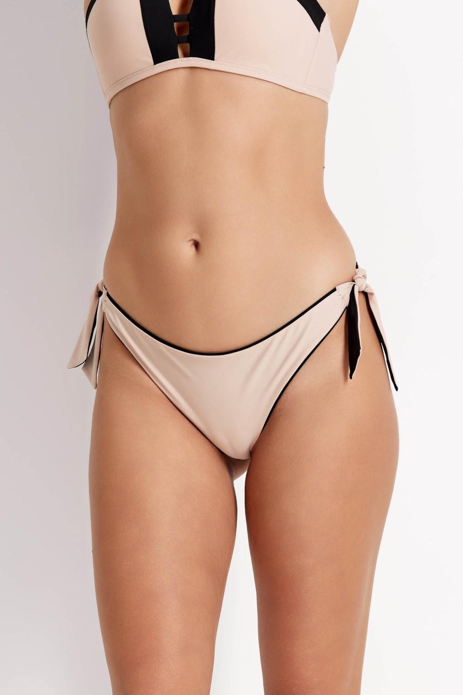 

Women s plain swim briefs Anabel Arto (102909) 3(M) різнокольорові кольору
