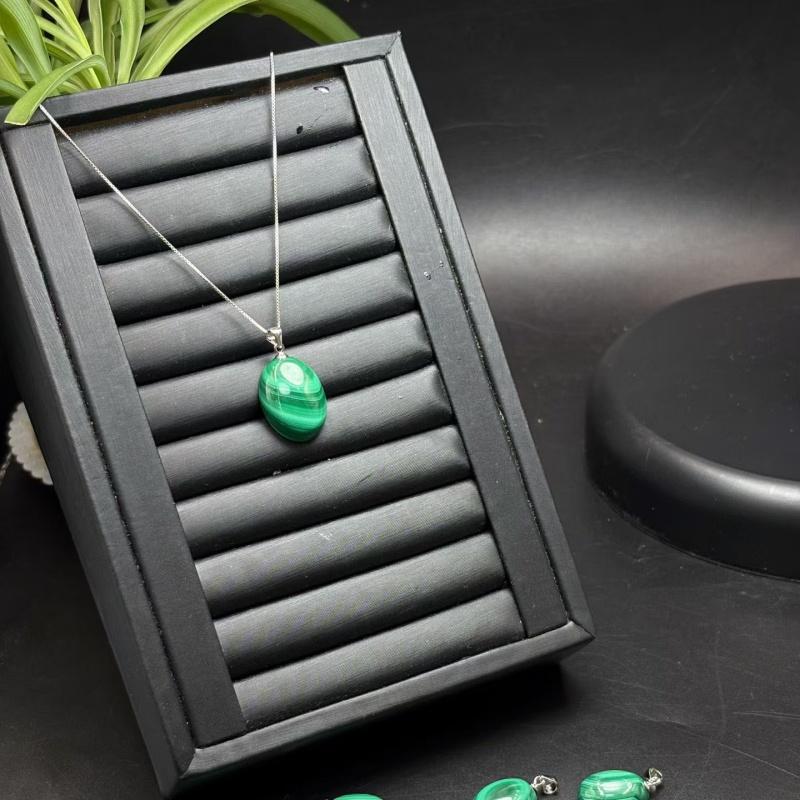 Sliver 925 High Quality Crystal Crafts Malachite Pendant Necklace Gemstone Jewelry Green Malachite Pendant for Daily Decoration