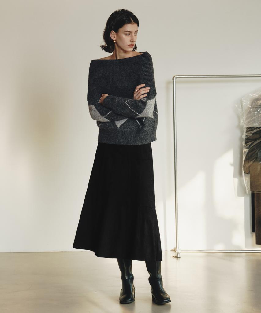 ZEROSTREET Le Zero Argyle Off-Shoulder Wool Sweater / Charcoal