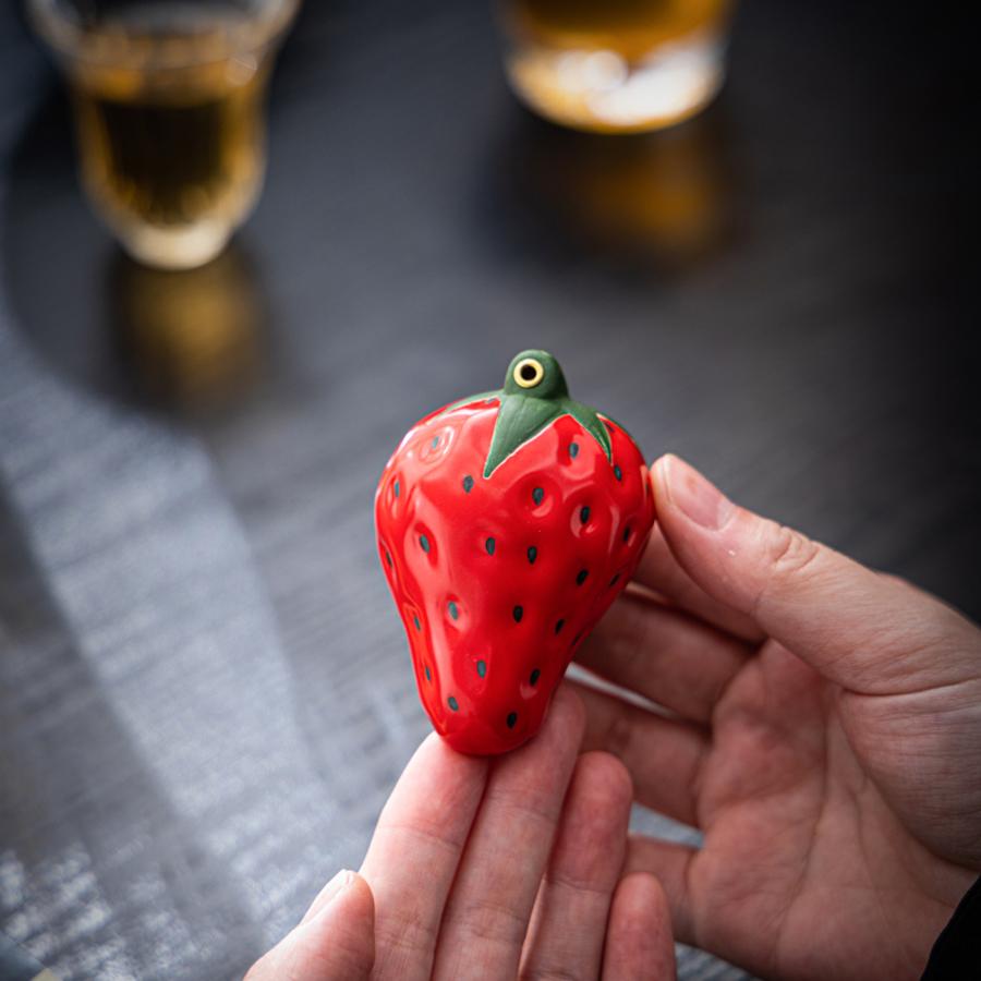 Strawberry Incense Burner Tea Pet Ornament Cute Ornament Thread Fragrance Tray Tea Table Creative Fragrance Path