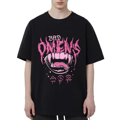 Übergroßes T-Shirt Schwarz Bad Omens Pinker Mund Grafik Gothic Horror Stil Für Lässige Streetwear Mode