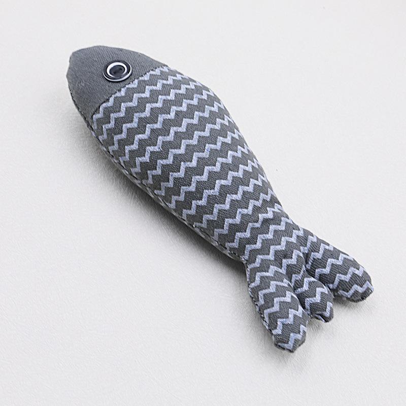Catnip Linen Fish Toy & Teasing Stick for Kitten Teething and Boredom Relief