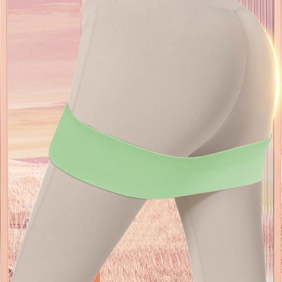 Cvičení Cvičení s odporovým pásem Posilovací cvičení s posilovacím pásem Přírodní latex Protahovací pás s elastickým nádechem Jóga Dřep Protahovací cvičení