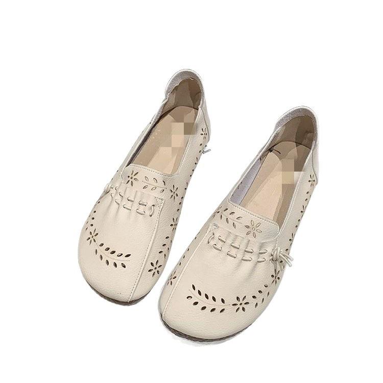Soft sole soft surface hollow new spring and summer new foot breathable shoes comfortable non-slip single shoes
