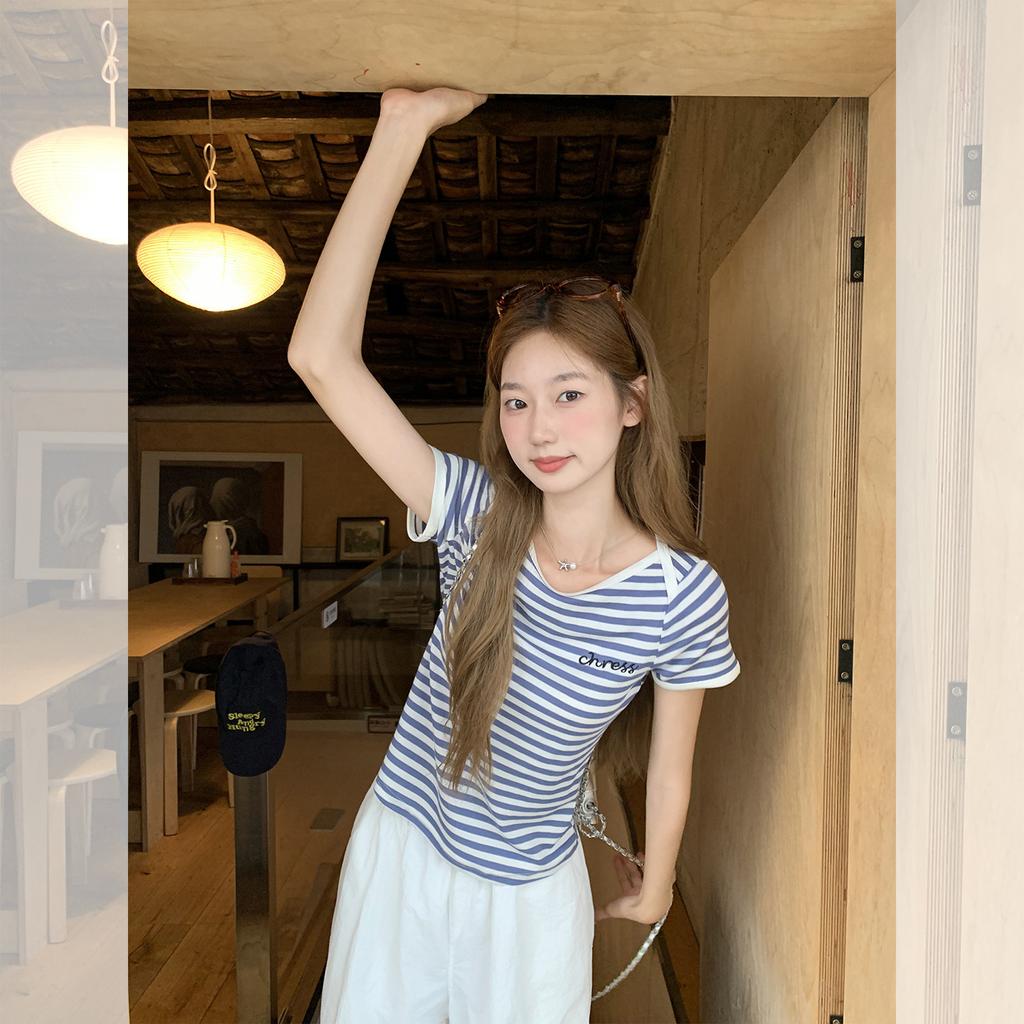 Korean striped contrasting color embroidered short-sleeved t-shirt women's summer new loose and thin niche design top