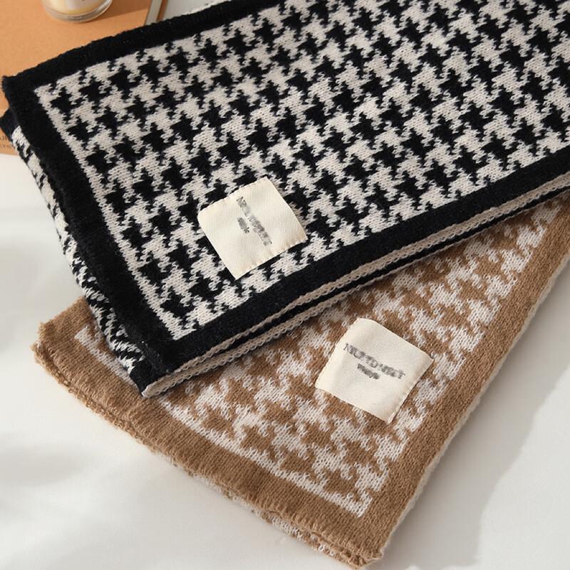 Double-Sided Houndstooth Knitted Winter Scarf
