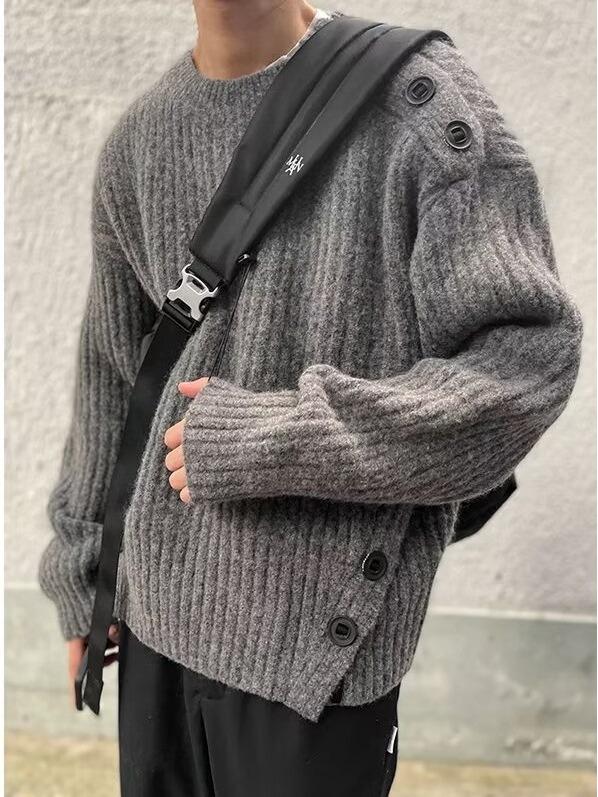 Men's Gray Retro Button-Up Woolen Knit Sweater: Trendy, Niche Heavyweight Coat Design