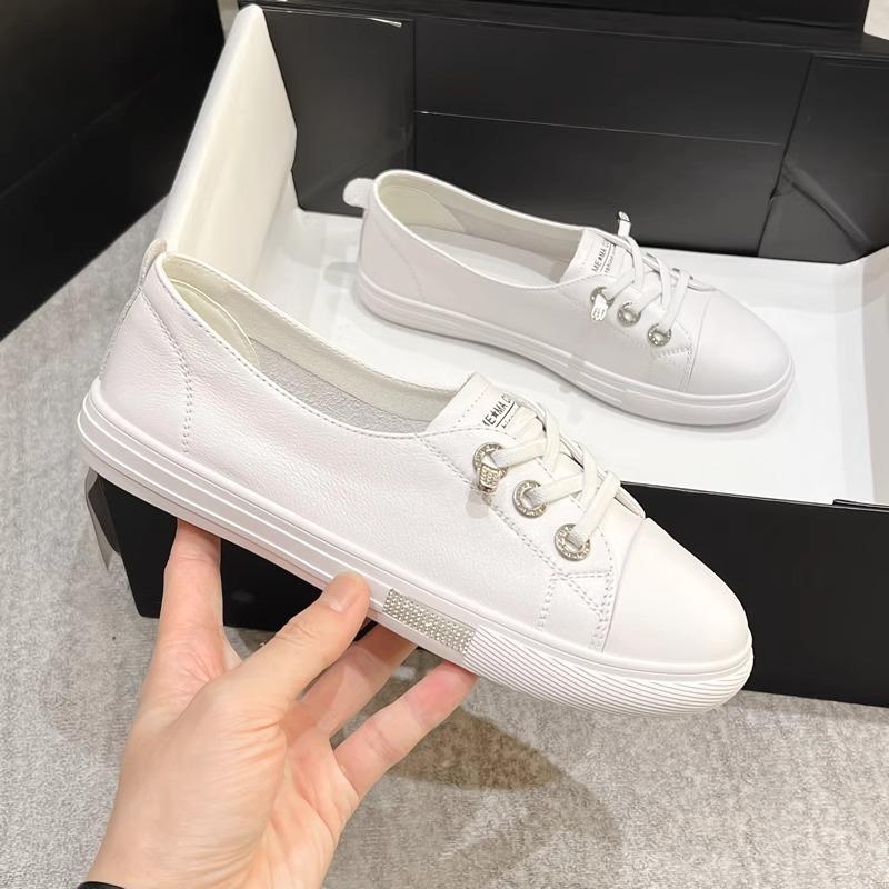 All cowhide shallow mouth white shoes women's new spring and summer versatile leather casual one-pedal flat-soled single shoes