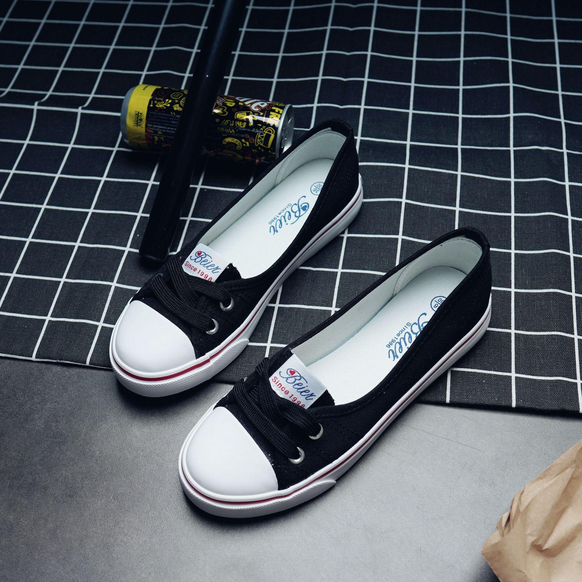 

Новые дышащие летние парусиновые туфли с мелким вырезом Belle женские повседневные ленивые туфли студенческие на плоской подошве одинарные туфли на один педаль 40