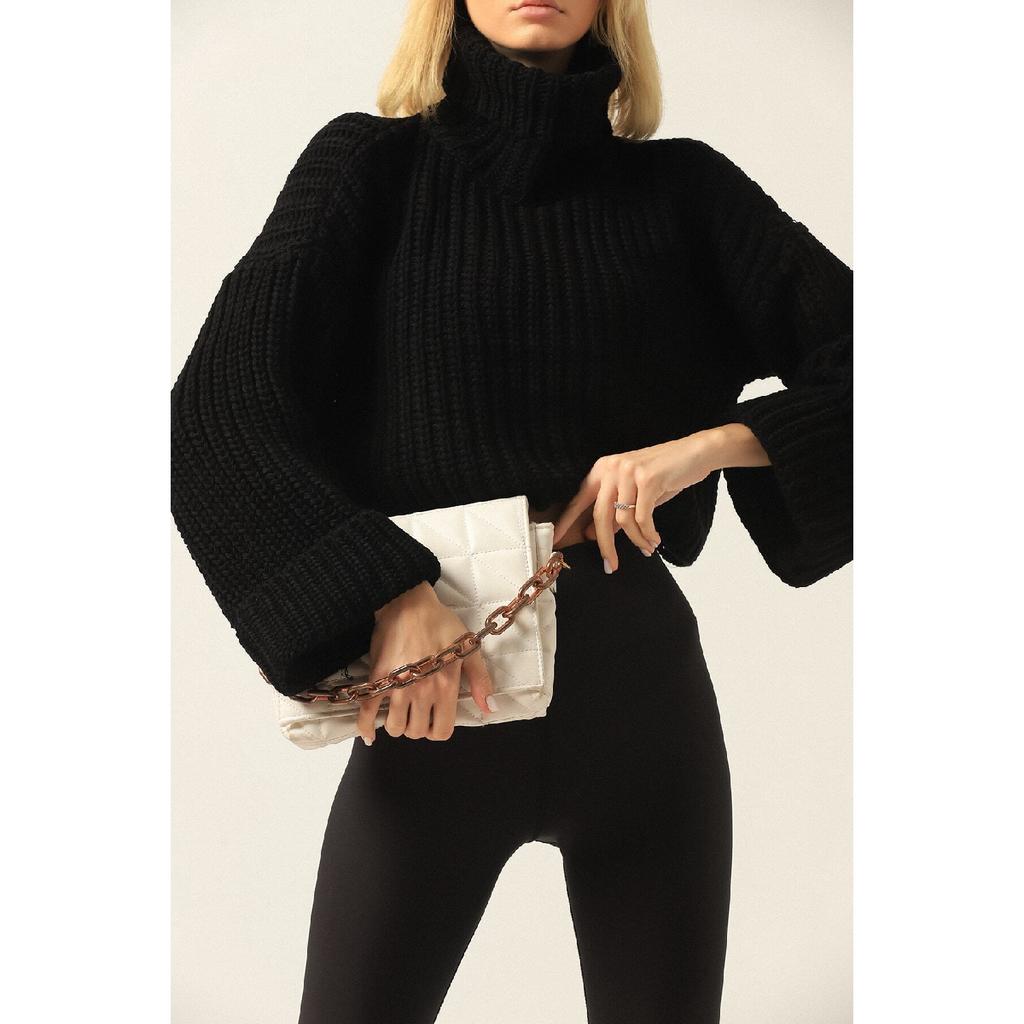 Pulover de damă cu gât crop tricotat