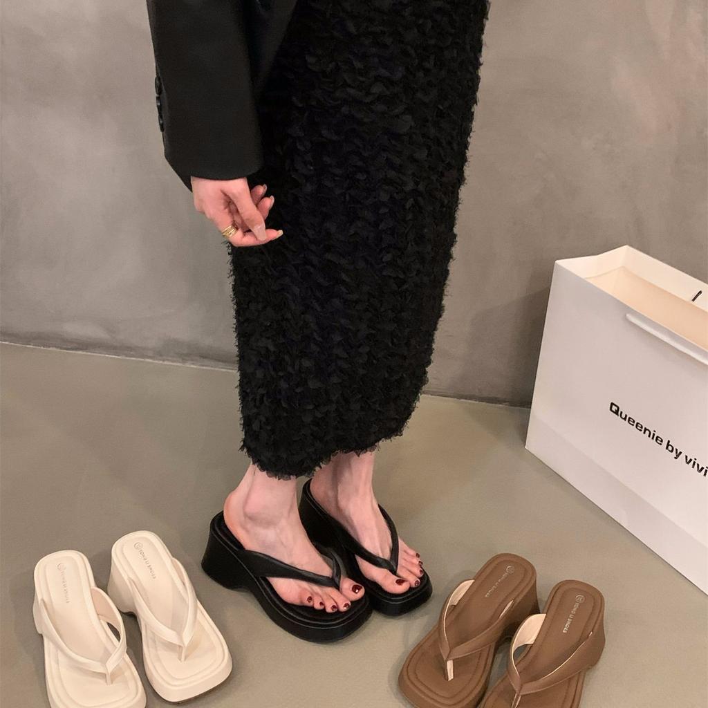 Muffin Thick-soled Sandals Pinch Feet Flip-flops Shoes Women's Shoes Fashion Outer Wear 2025 Summer Slope Heel Heightening Sandals