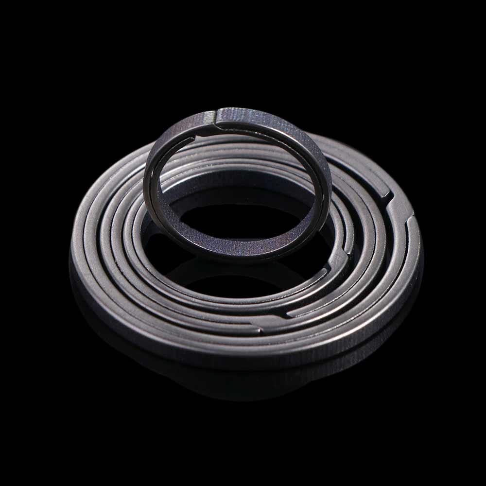 Can Be Opened Titanium Zinc Zinc Alloy Keychain Lightweight Zinc Zinc Alloy Keychains Buckle Women Male