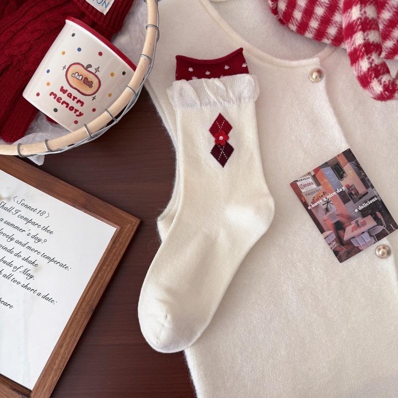 Winter Thickening New Year S Piles Of Socks Socks Striped Red Socks Socks For The Year Of The Horse Warm Wool Socks Korean System