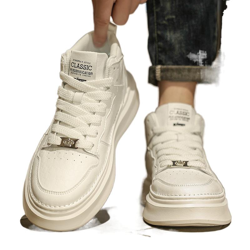 Feeling New Autumn and Winter High-top Inner Height Increase Sports and Leisure Small White Board Shoes