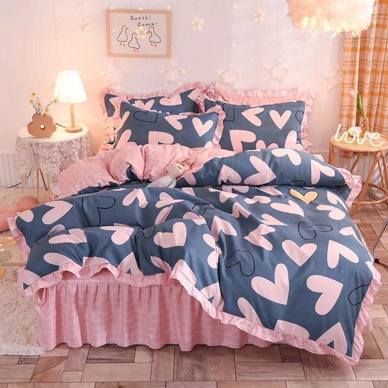 

Романтический комплект постельного белья с сердечками в форме сердца Kawaii Red - 1 двухсторонний пододеяльник + 1 клетчатая подзорная труба + 2 наволочки 200x220cm 4pcs set