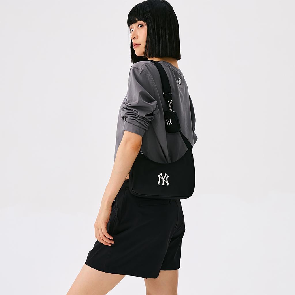 New MLB New York Yankees Nylon Shoulder Bag Shoulder Bag Crossbody Bag Unisex Black 3ACRB045N-50BKS