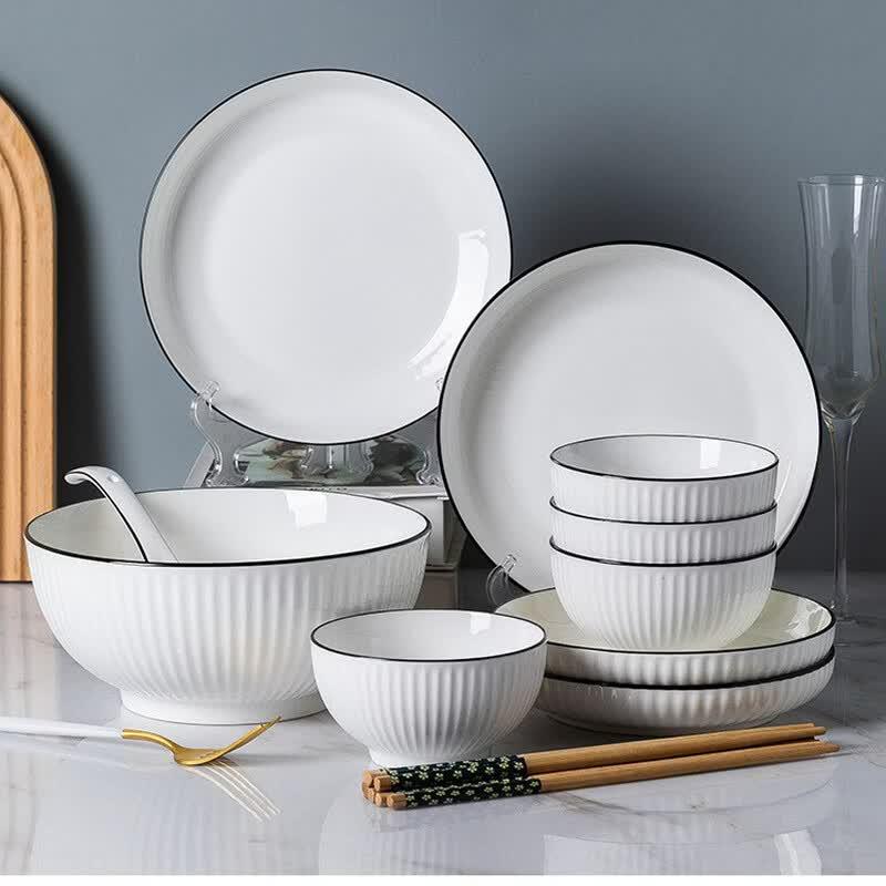 Yi Pan Black Line Underglaze Ceramic Dinnerware Set