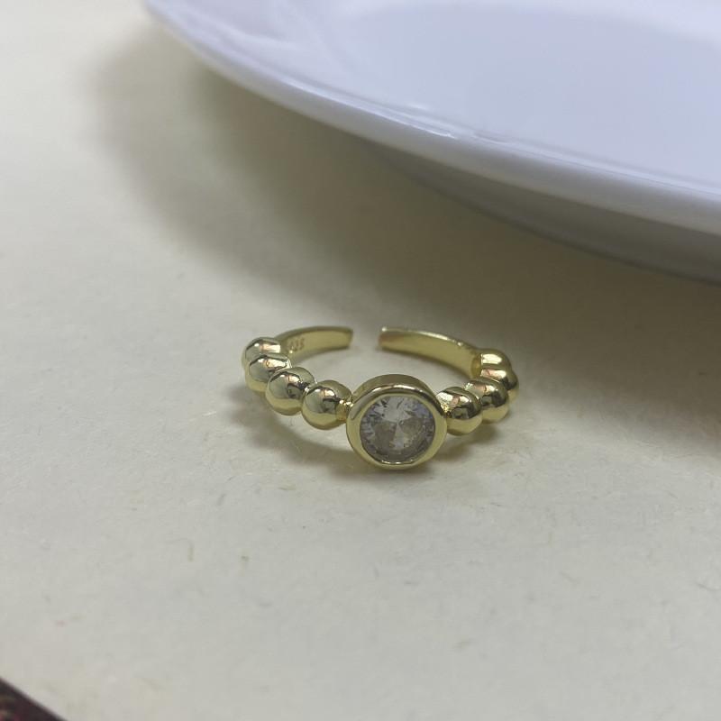 

Chic Retro Geometric Design Ring For Womens Fashion Beautifully Crafted Accessory J5120