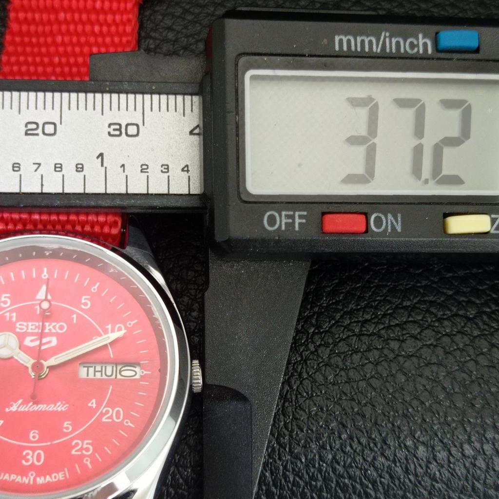 AUTOMATIC VINTAGE REFURBISHED SEIKO 5 6309A JAPAN MENS RED DIAL WATCH a442296-1