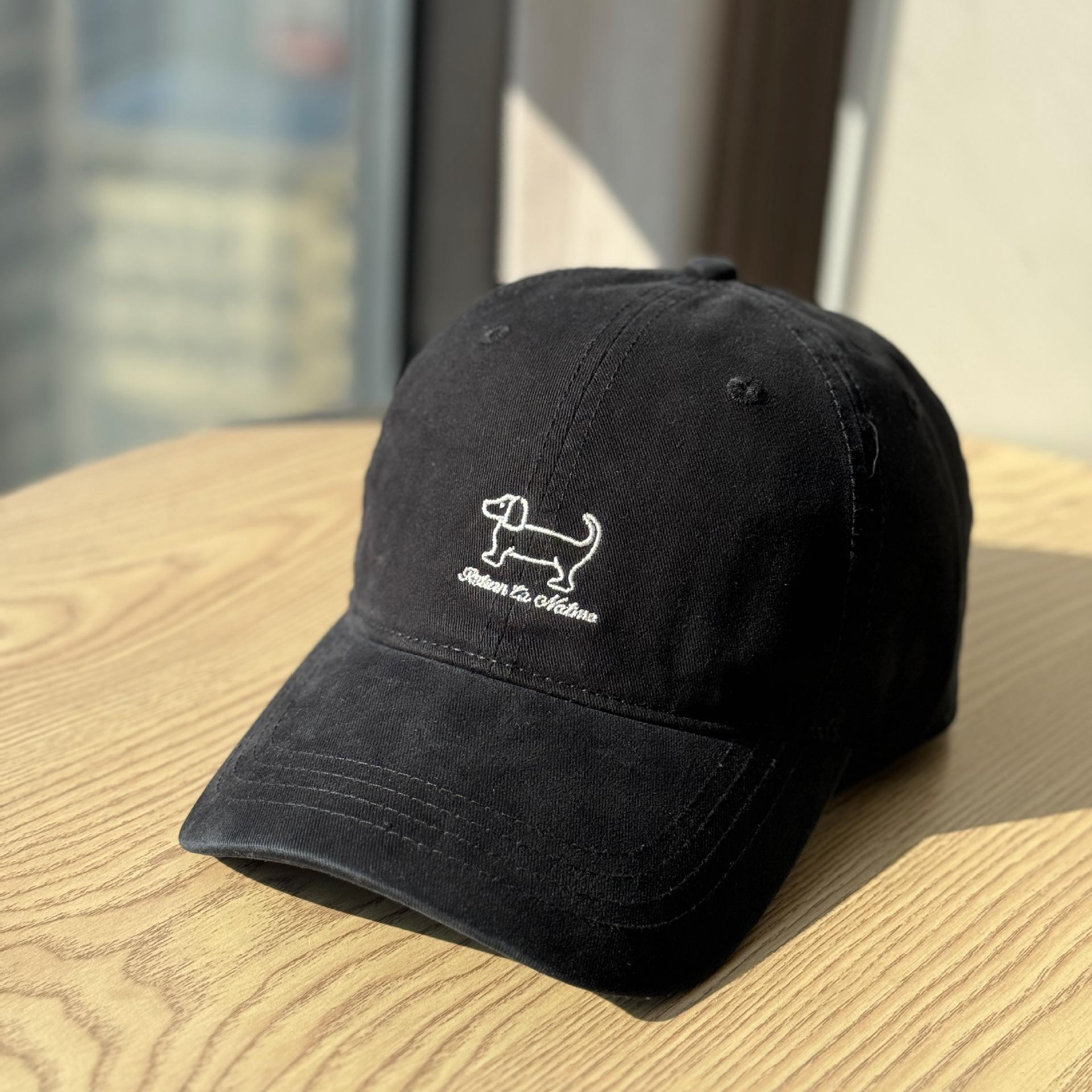 

High-quality women s baseball cap2026New cute puppy hat with wide brim, makes the face look smaller, soft-top duckbill cap Adult54-60Adjustable чёрный