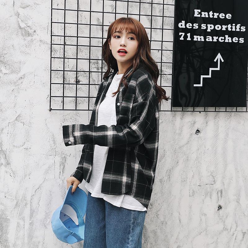 Women's Korean Style Plaid Long Sleeve Shirt, 2023 Chic Loose Fit, Versatile Student Fashion, Hong Kong Spring/Autumn Top.