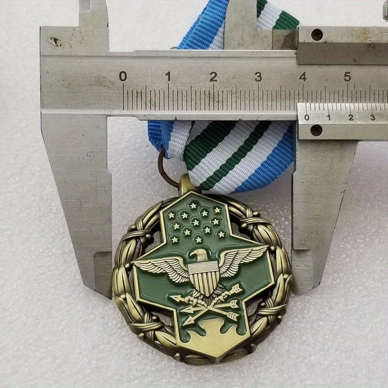 Copy World War II Allied United States Emblem Badges Medal Movie Props