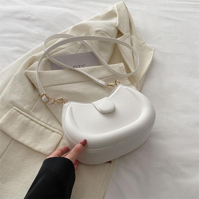 High-value Niche Design Bag Women's 2025 Summer New Women's Bag Messenger Bag Shoulder Armpit Bag