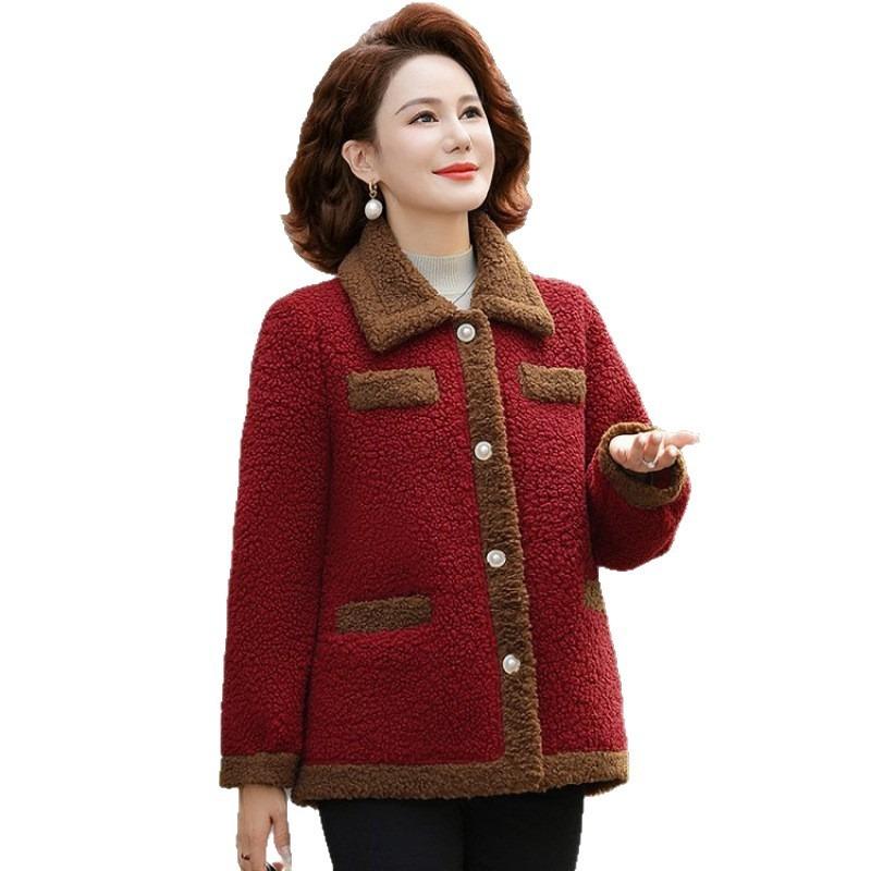 Middle-aged and elderly women's clothing on clothes temperament to reduce age