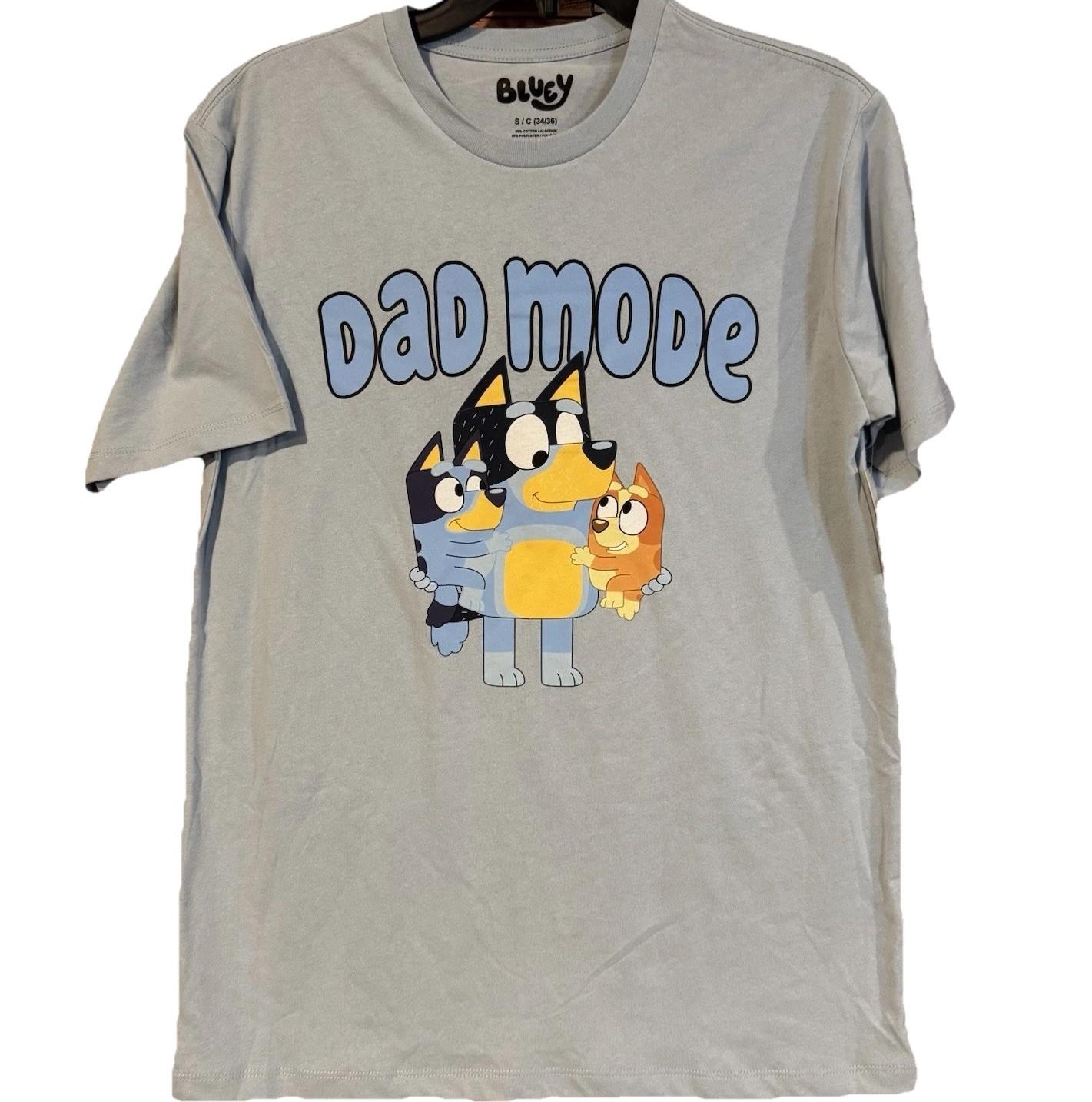 Bluey Dad Mode Shirt Mens Small S Light Blue Bandit Heeler Bingo Graphic Tee New Unisex T-Shirt L