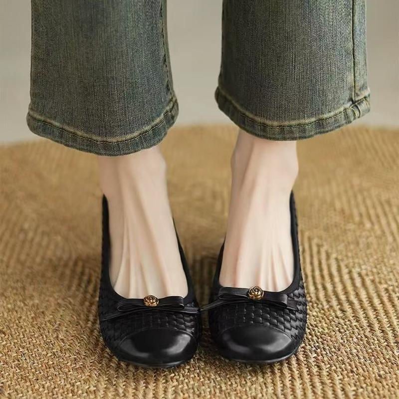 Fashion New Single Shoe French Soft Sole 2025 Autumn New Shallow Chunky Heel Women's Shoes Fashion Atmosphere Traditional Shoes
