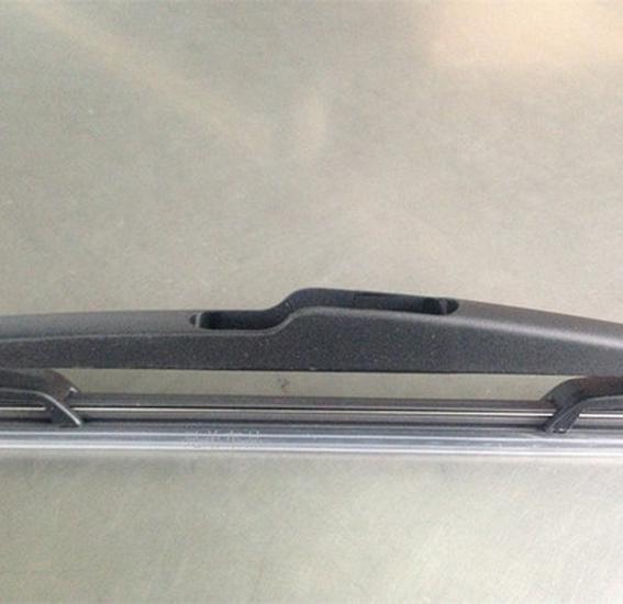 Rear Wiper for Toyota Highlander, Yaris, Land Cruiser, Previa, and RAV4