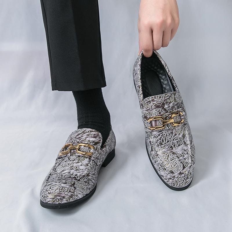 Men Printed Loafers Leather Individuality Formal Business Shoes Wedding Dress Prom Shoes Over Sized