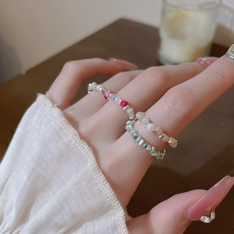 Fashion Vintage Colorful Natural Beaded Ring for Women Fashion Party Finger Elastic Ring Simple Design Jewelry Party Gift
