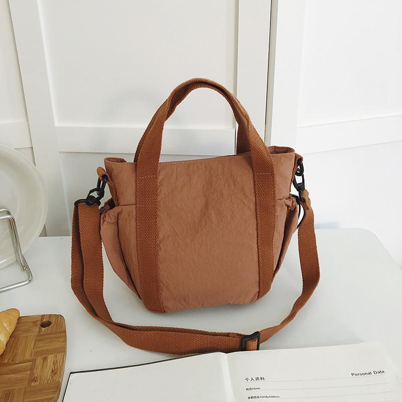 Lightweight Nylon Crossbody Bag Women Sports Shoulder Mobile Phone Bag