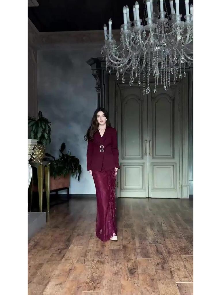 Elegante Vestido Europeo-Americano de Manga Larga Otoño 2025