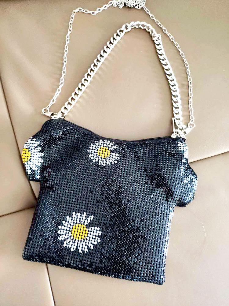 

Маленькая женская сумка-маргаритка, новинка 2024 года, сумка с пайетками, японская сумка-мессенджер через плечо с цепочкой чёрный