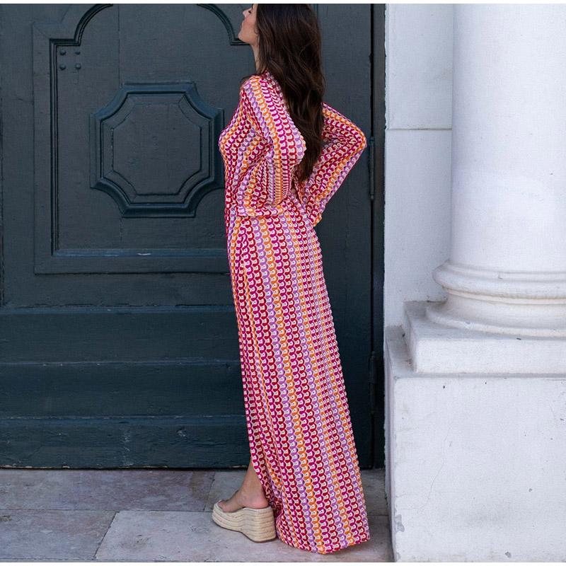 Лоскутное Женское Трикотажное Платье с Глубоким V-образным Вырезом — фото 16