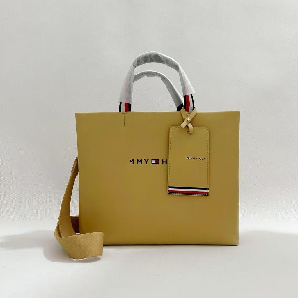 2024 Versatile Solid Color Large-Capacity Ladies' Fashion Crossbody Handbag