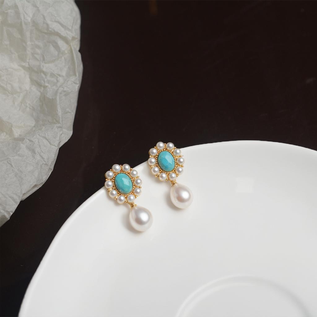 Vintage Turquoise Natural Freshwater Pearl Stud Earrings S911 Silver Needle Light Luxury High-end Earrings with Niche Design for Women