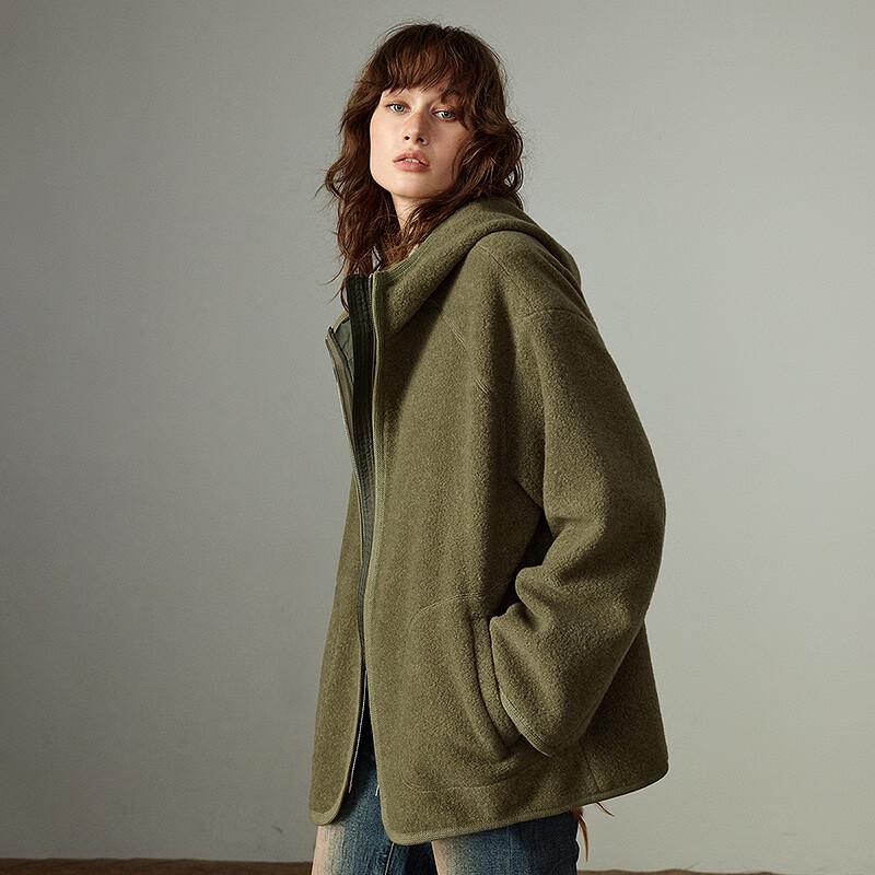 Chuyu Women's Hooded Plush Winter Jacket