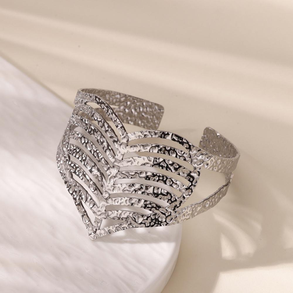 Stainless Steel Leave Bangle Bracelet For Women Simple Vintage Gold Color Geometric Open Cuff Bracelets Fashion Jewelry Gift
