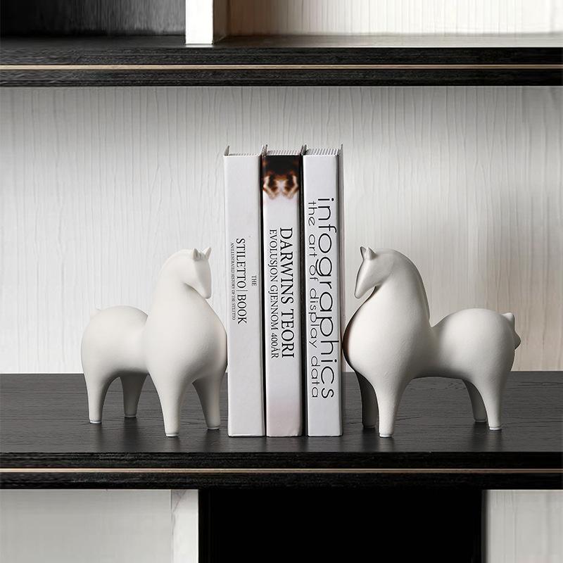 Tangma Ceramic Ornaments Horse To Successfully Attract Wealth Animal Crafts Work Wine Cabinet Living Room Unique Fine Tabletop Decoration