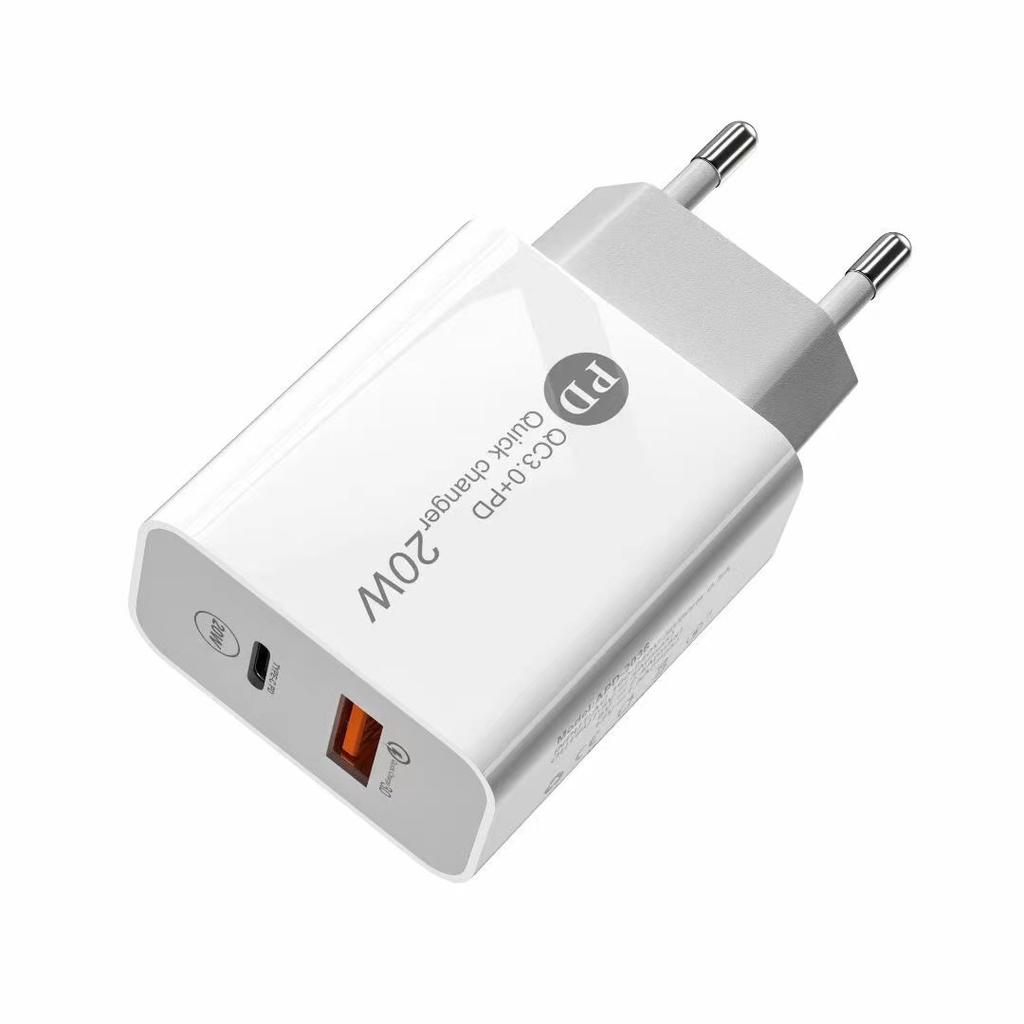 PD+QC3.0 Flash Charging 20W Fast Charging Charger A+C Dual-port US-European Regulations Applicable To Apple Fast Charging